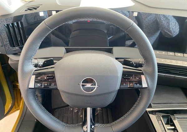 Opel Astra cena 115500 przebieg: 6, rok produkcji 2023 z Strzyżów małe 56
